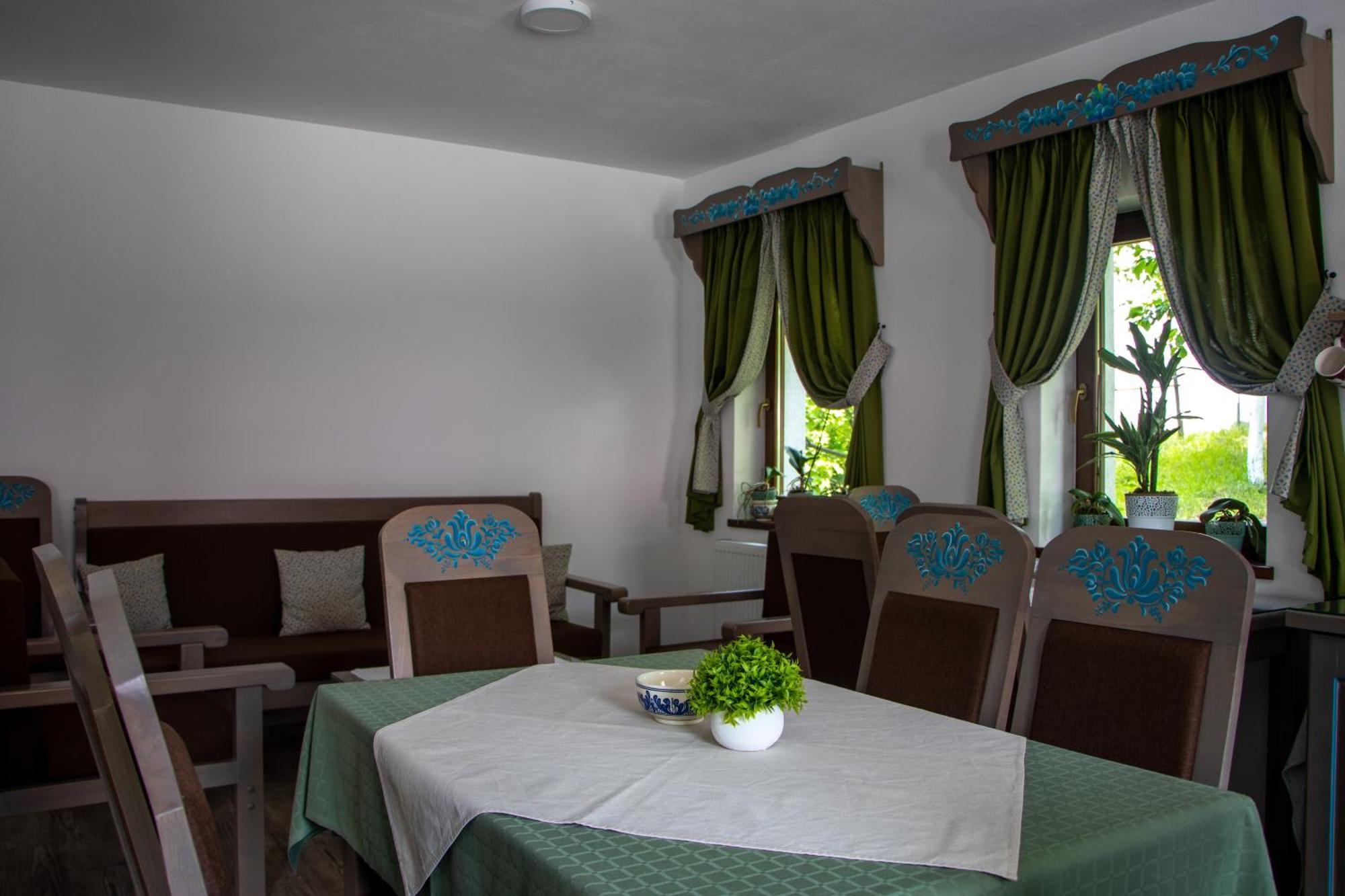Patakmenti Panzio Spa Corund  Ngoại thất bức ảnh
