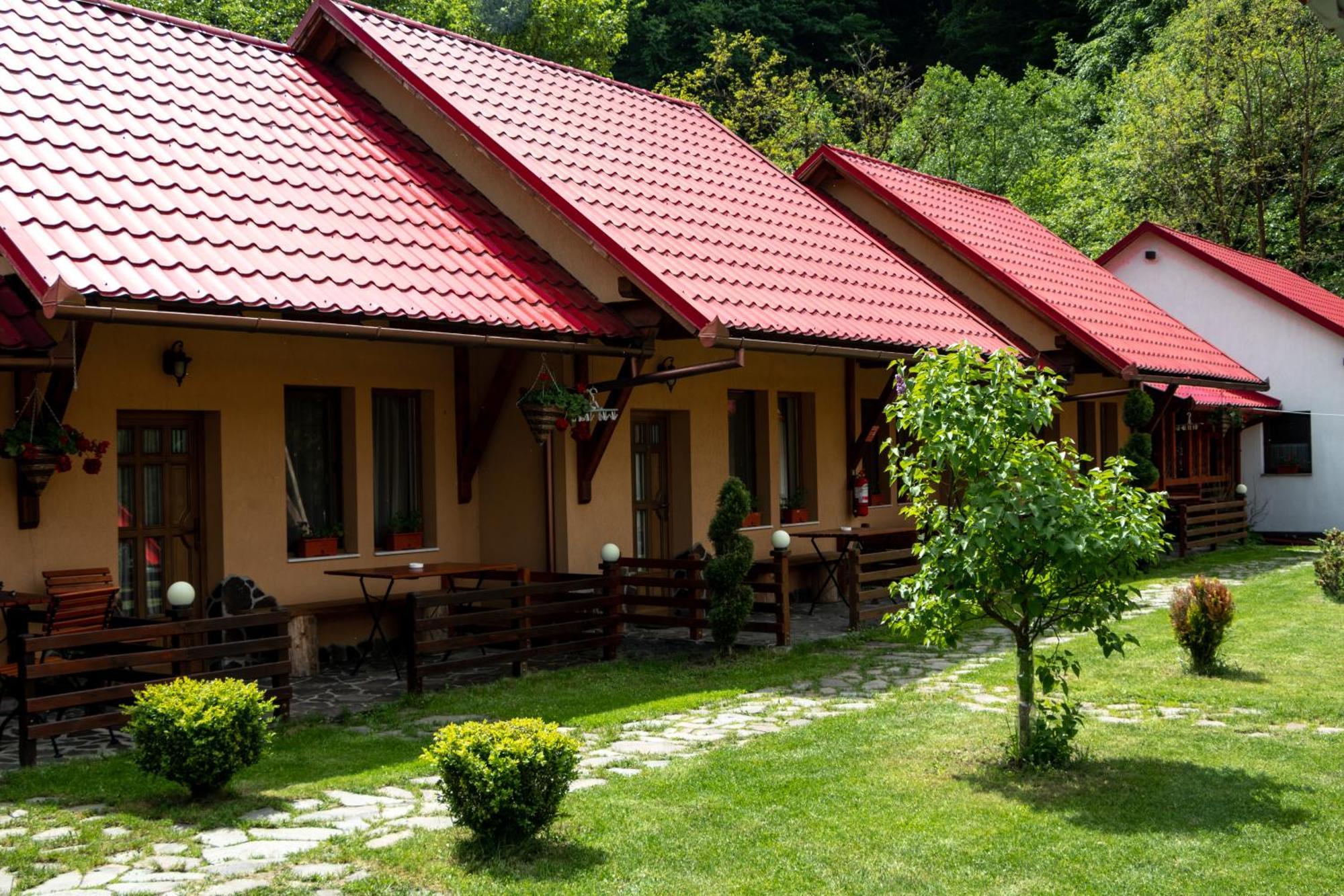 Patakmenti Panzio Spa Corund  Ngoại thất bức ảnh